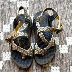 Chaco Z/2 women’s Patterned Strappy Sandals